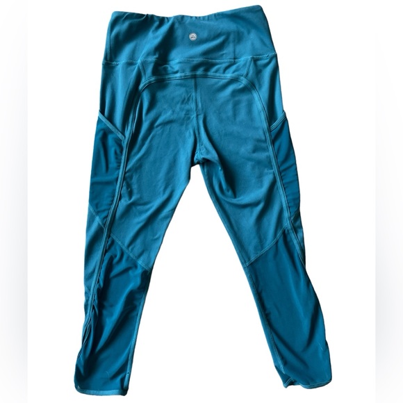 Queenie Ke 22” Yoga Capris Power Flex High Waist teal Legging mesh on calves - Picture 2 of 5